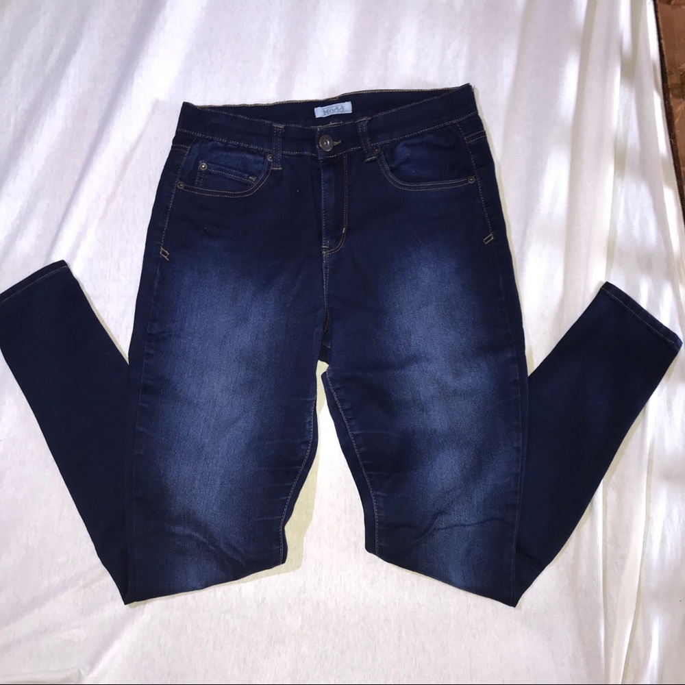 dark blue skinny jeans